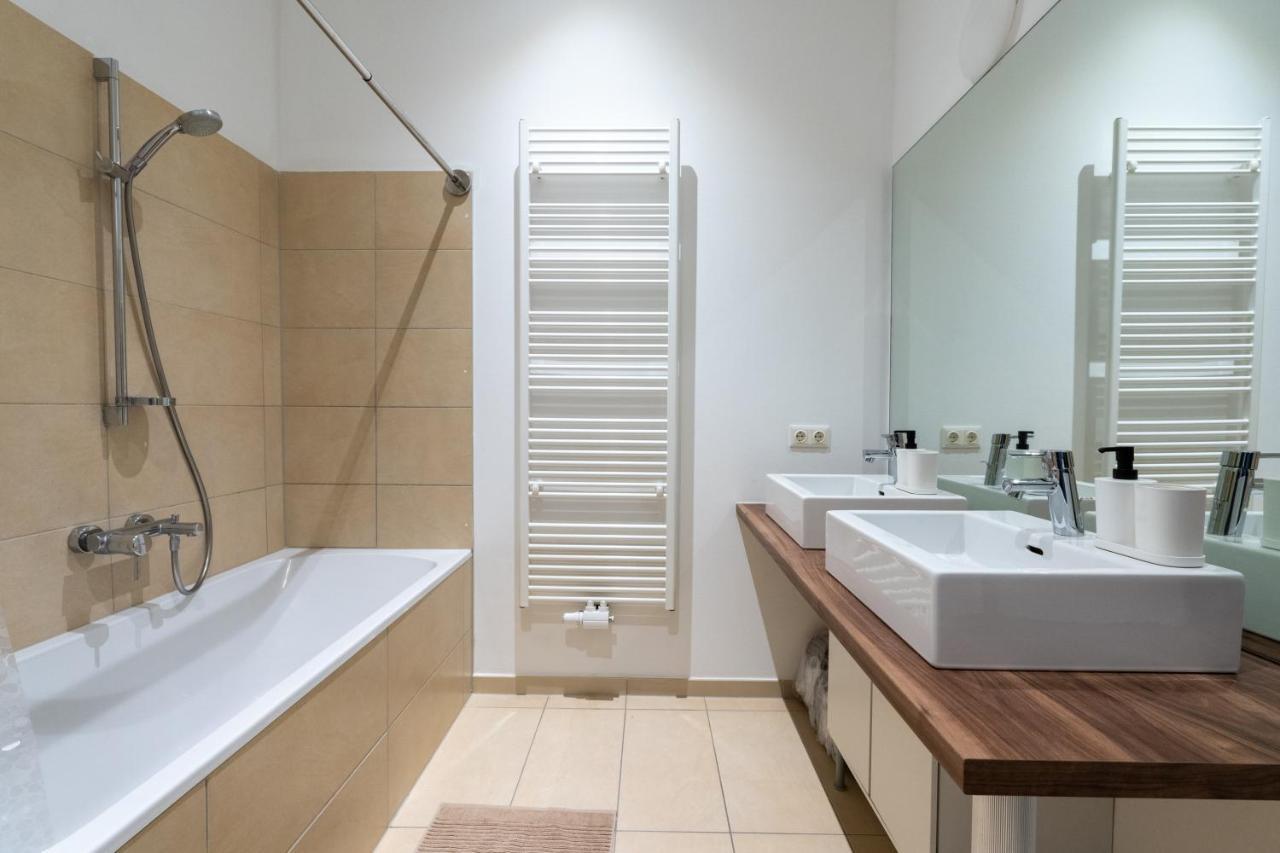 Two Bedroom * Wien